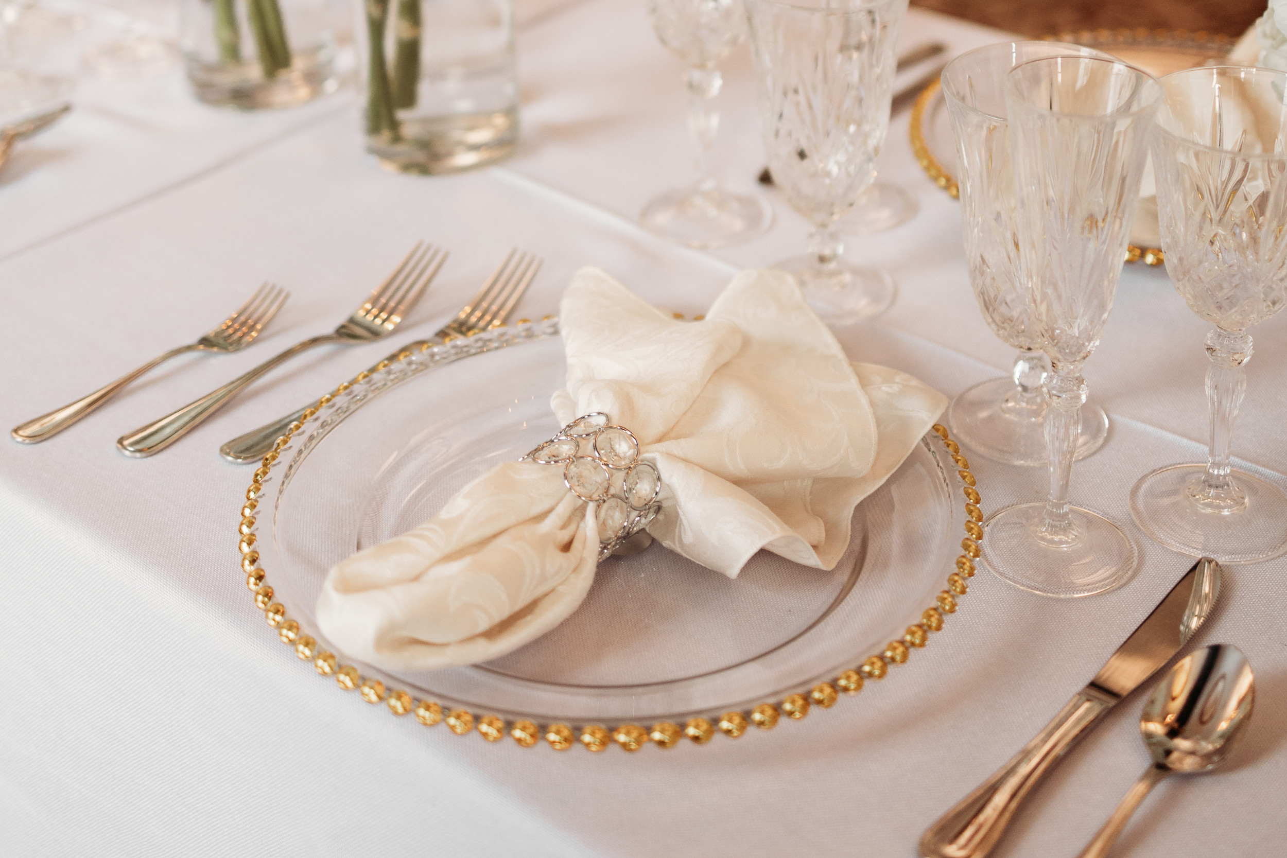 2-Old_Port_Montreal_Intercontinental_Wedding-Aliza-Dworkind-Photography-70