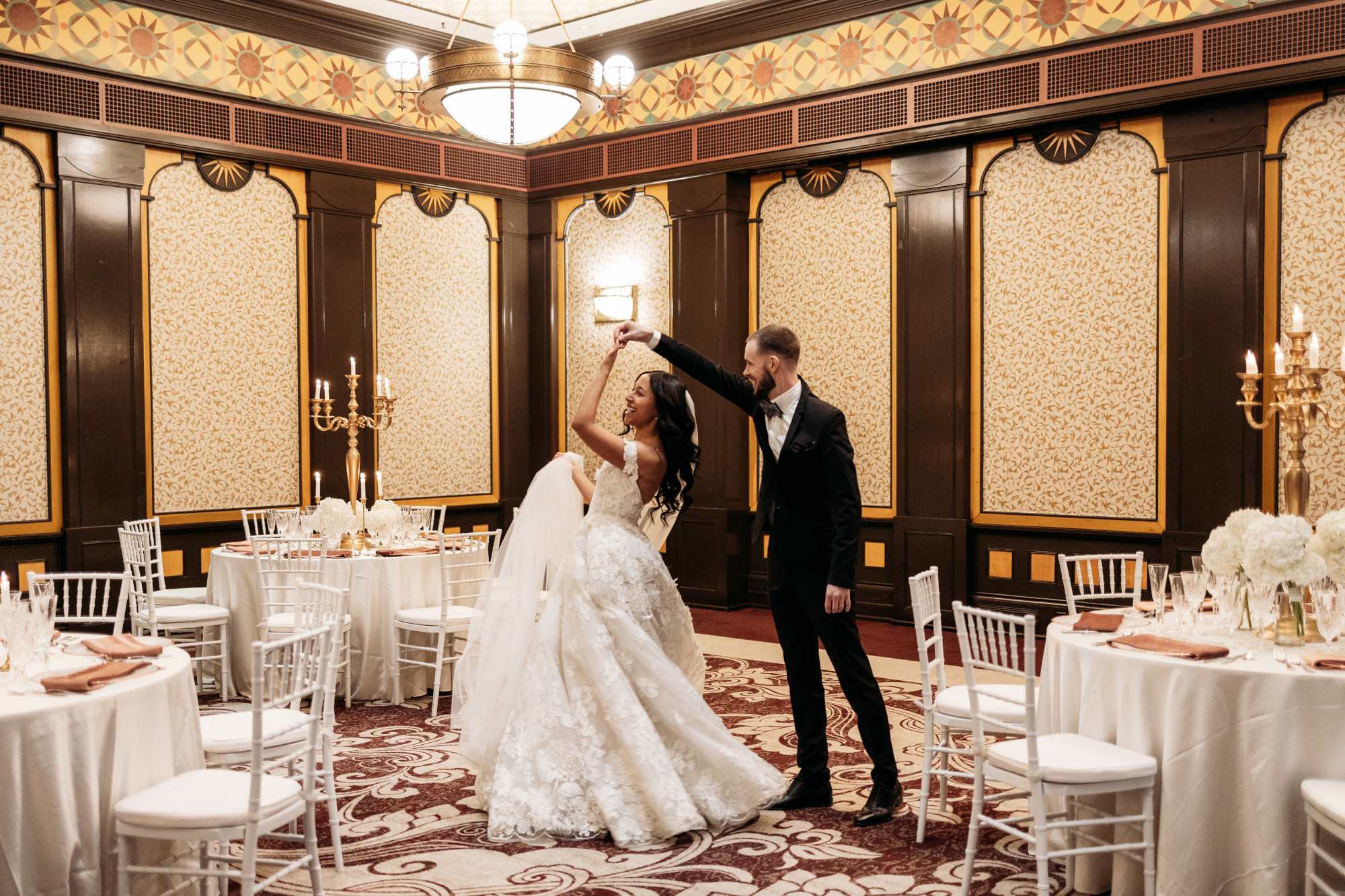3-Old_Port_Montreal_Intercontinental_Wedding-Aliza-Dworkind-Photography-222